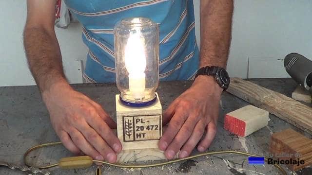 probando el funcionamiento de la lámpara