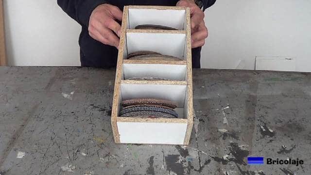 cómo hacer un organizador para los discos de la amoladora o radial