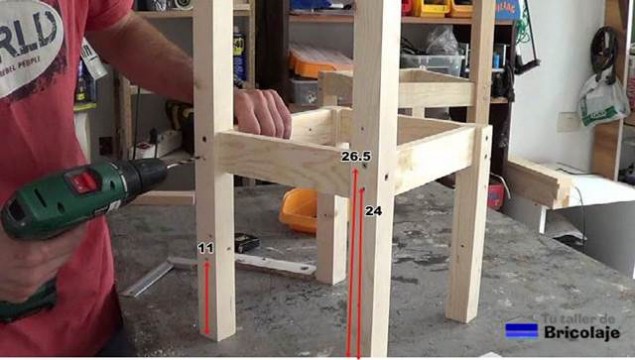 medidas donde realizar los agujeros para hacer la silla de madera para niños con tornillos