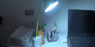 lámpara escritorio con cargador usb mediante reciclaje