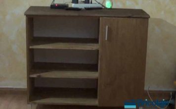 Cómo hacer un sencillo mueble para el salón en madera Cómo hacer un sencillo mueble para el salón en madera