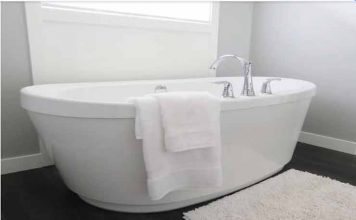 El esmalte ideal para cubrir la peor cara de tu baño
