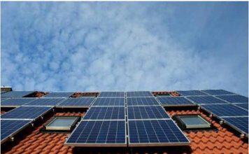 ¿Se puede tener una autonomía eléctrica y ahorrar con paneles solares en tu hogar?